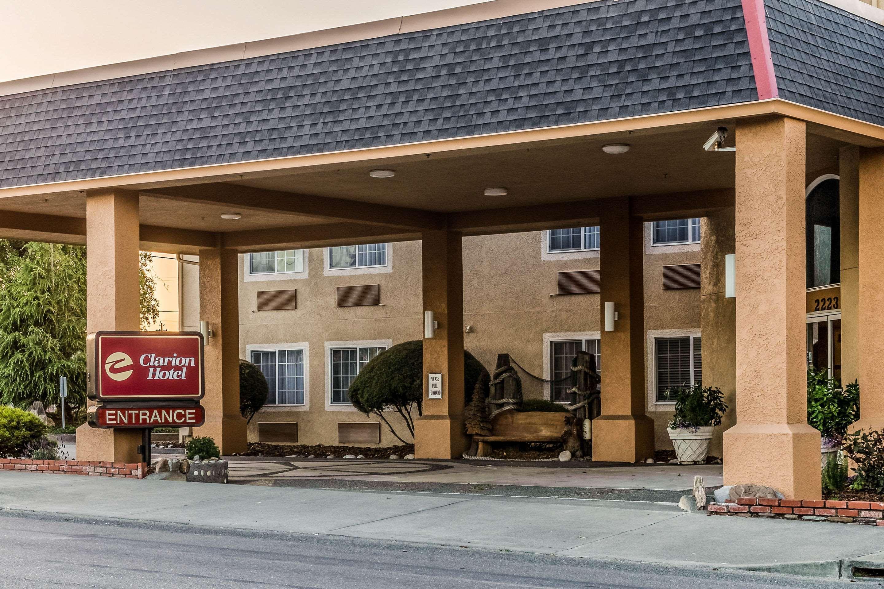 Clarion Hotel By Humboldt Bay Eureka Exterior photo