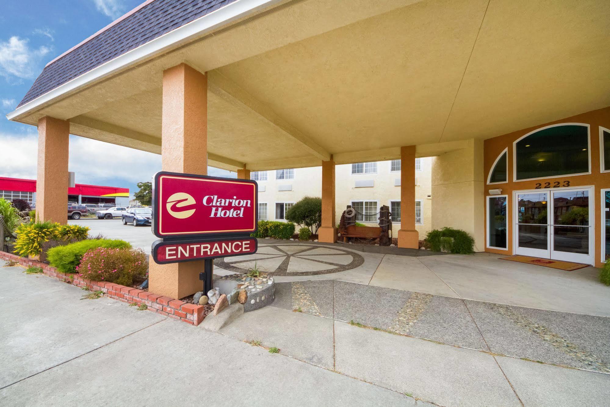 Clarion Hotel By Humboldt Bay Eureka Exterior photo