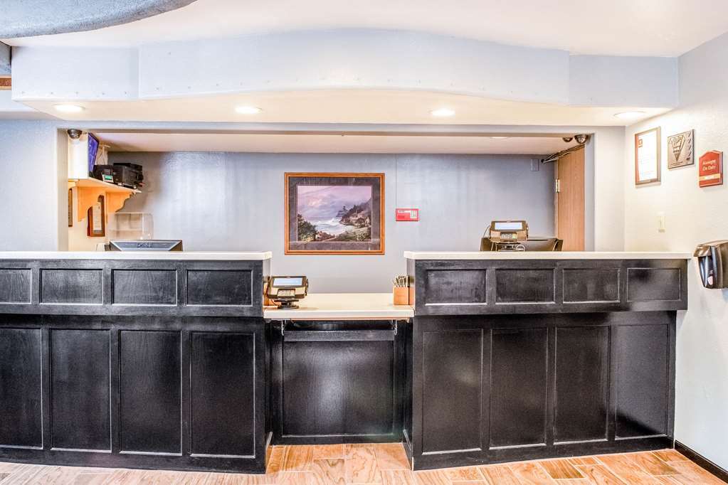 Clarion Hotel By Humboldt Bay Eureka Interior photo